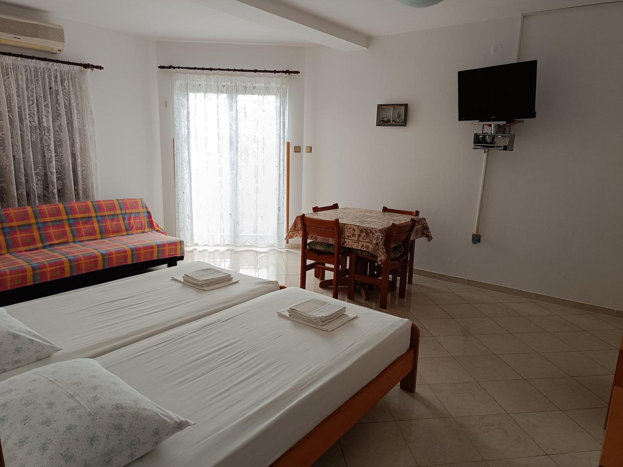 Apartmán The Blue House Vinkuran Pokoj fotografie